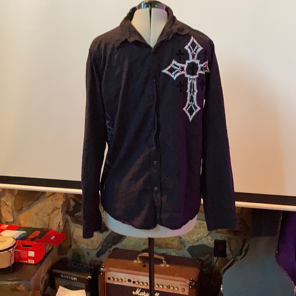 Men’s long sleeve 💯 % cotton dress shirt with cross and angel wing images